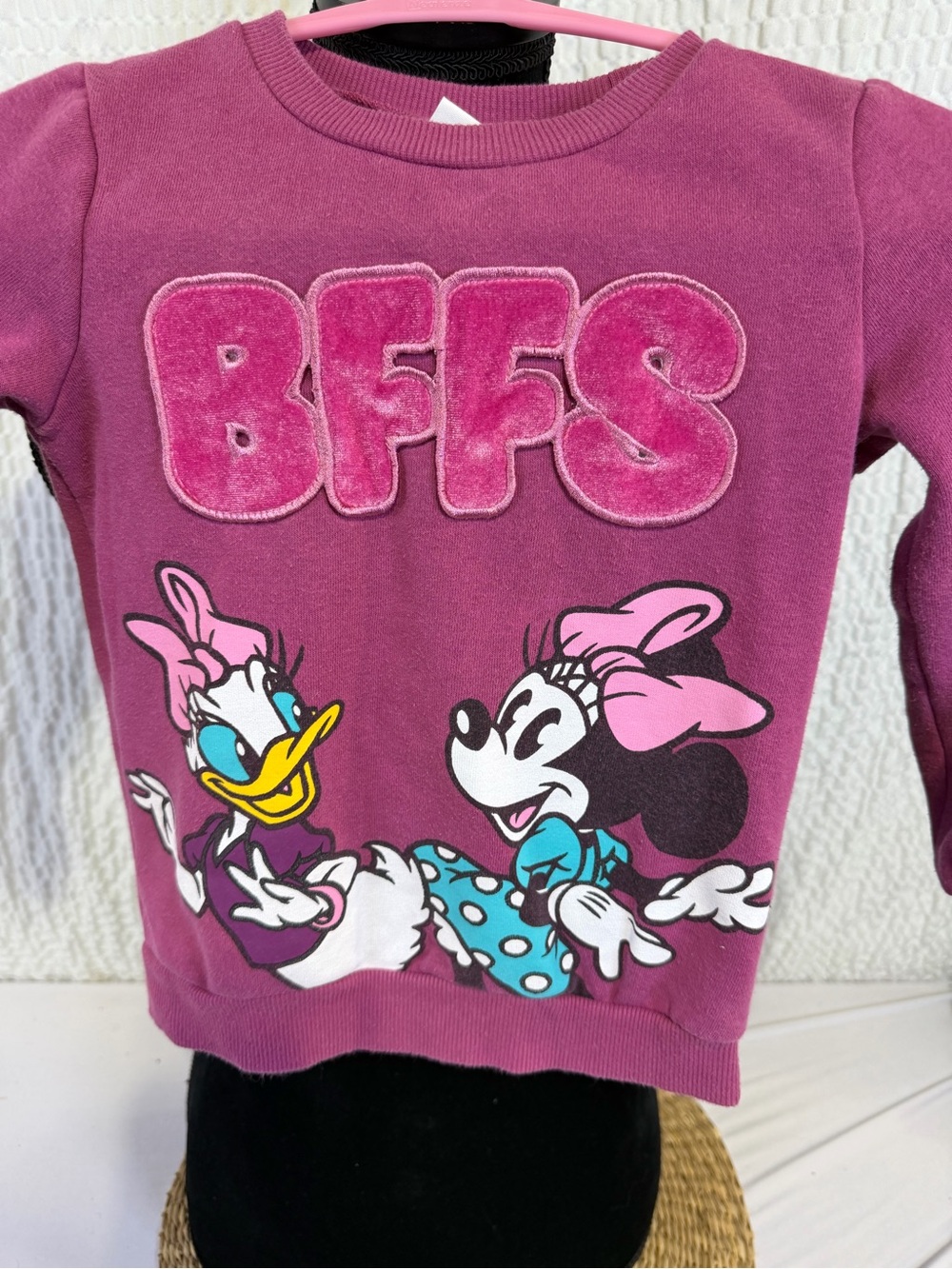 Disney Magenta Pink 'BFFS' Daisy & Minnie Pullover Sweatshirt